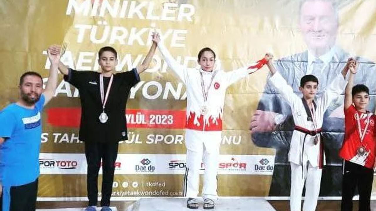 Minikler Türkiye Şampiyonu Sefa Erdoğan