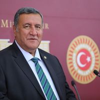 SİYASET