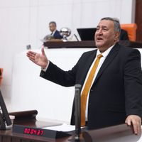 SİYASET