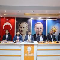 SİYASET