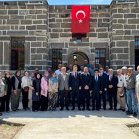 GÜNCEL