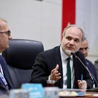 EĞİTİM