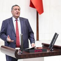 SİYASET