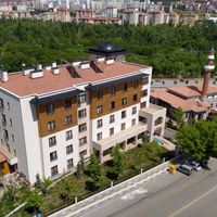 GÜNCEL