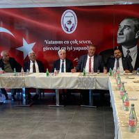SİYASET