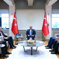 GÜNCEL