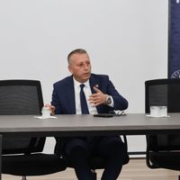 GÜNCEL