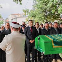 GÜNCEL