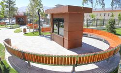 Belediye’den parklara büfe kütüphane