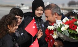 İlk Türk Astronot Gezeravcı yurda döndü