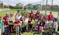 İhtiyaç sahipleri için el birliğiyle hasat yaptılar