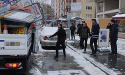 Niğde Belediyesi’nden kaldırım işgaline geçit yok