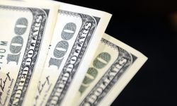 Döviz Haftaya Yükselişle Başladı: Dolar 39,39 TL, Euro 45,56 TL