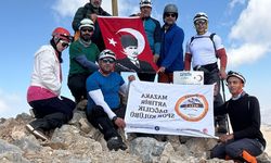 Sporcular Bolkarların zirvesinde doğayla buluştu