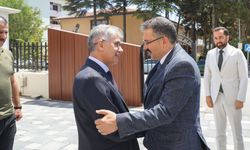 Iğdır Valisi Ercan Turan’dan Niğde Valisi Cahit Çelik’e Ziyaret