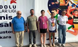 Niğde Kız Tenis Takımı’ndan Büyük Başarı: Hedef Adana Final Turu