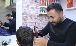 Resul Türk Berber’de Yoğunluk Başladı: Okullar Açıldı, Makaslar Durmuyor