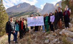Öğrenciler ÇEDES Projesi Kapsamında Emli Vadisi’nde Doğa Yürüyüşü Yaptı