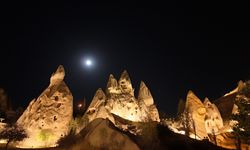 "Kunduz Süper Ay" göz kamaştırdı