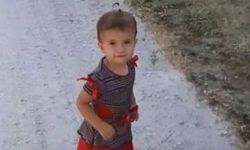 2 yaşındaki kız, babasının kullandığı traktörün altında can verdi