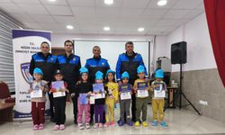 Miniklere Trafik ve Güvenlik Eğitimi: “Niğde Gençlerine Sahip Çıkıyor” Projesi Devam Ediyor