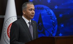 Bakan Yerlikaya: "8 ayrı organize suç örgütüne düzenlenen operasyonlarımızda, 64 şüpheliyi yakaladık"