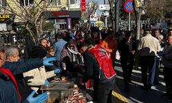 Niğde’de CHP’den Gülşah Durbay Anısına Helva Dağıtımı