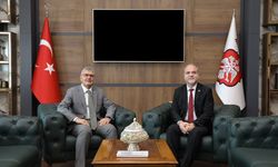 Prof. Dr. Hasan Uslu, Niğde Valisi Cahit Çelik’i Ziyaret Etti
