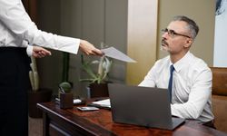 Müteahhit mağduriyetlerine 'tek ruhsat' önerisi