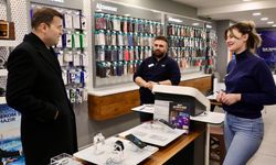 Vali Akmeşe esnaf ve vatandaşları dinledi