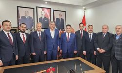 Vekil Uzkurt’tan MHP’ye ziyaret