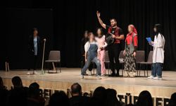 Çocuk Evleri Sitesi’nden Tiyatro Gösterisi