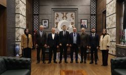 Vali Akmeşe’ye ziyaretler devam ediyor