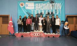 Veteran Badminton ’da Niğde Rüzgârı: 14 Madalya