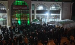 Muhabbet Çadırı Muradiye Camii’nde kuruldu