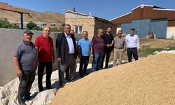 Gürer: ”Çiftçinin tarlası da tohumu da icralık!”