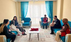 Vali Akmeşe’nin eşinden Koruyucu Ailelere ziyaret