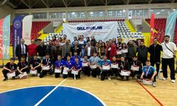 19 Mayıs Ortaokulu Dart Takımından büyük başarı