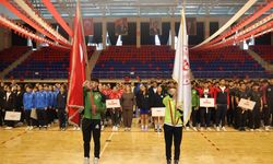 Futsal heyecanı seremoniyle başladı