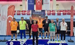 Veteran Badminton Sporcuları 6 Madalya ile döndü