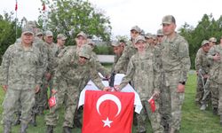 Özel Gençler Bor’da Askerlik Yemini etti