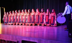 Halk Oyunları ve Erbane gösterisi yapıldı