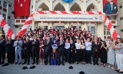 Mimar Sinan MTAL'de mezuniyet coşkusu