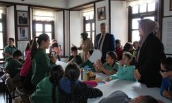 Bor Kütüphanede üniversite ve okul buluşması