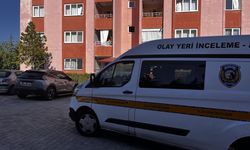 Üçüncü kattan düşen çocuk ağır yaralandı