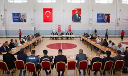 Altunhisar'da hizmet ve istişare toplantısı