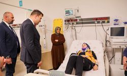 Vali Akmeşe yaralıları ziyaret etti