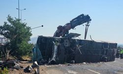Kayseri’de yolcu otobüsü devrildi:1 ölü 24 yaralı