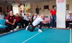 Bor Huzurevi Bocce'de galip!