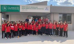 Milli Güreşçiler Niğde’de ağırlandı